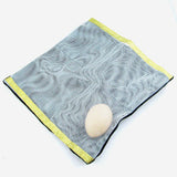 Chinese Egg Bag - Close Up Magic