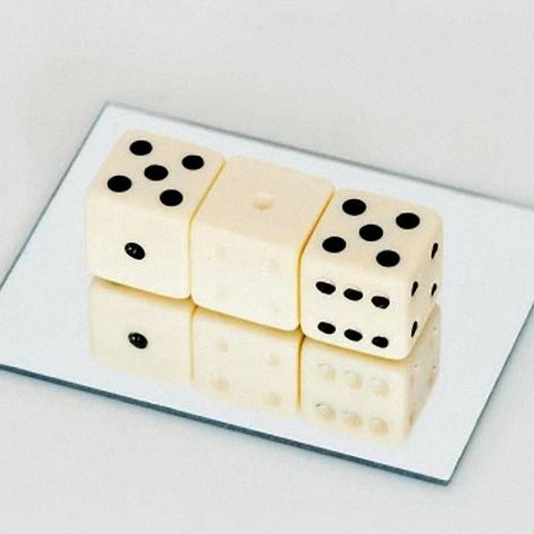 Dice Illusion - Close Up Magic