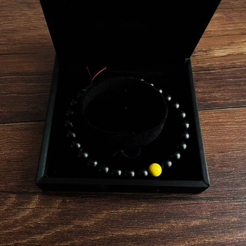 Black Pearl Prediction - Close Up Magic Mentalism Magic -- New Arrival