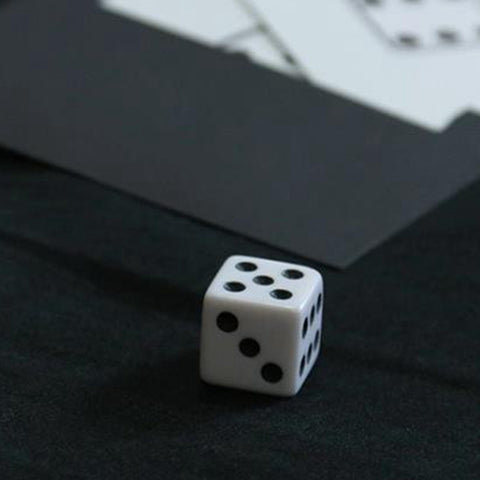 Prediction Dice Card- Close Up Magic Card Tricks-- New Arrival