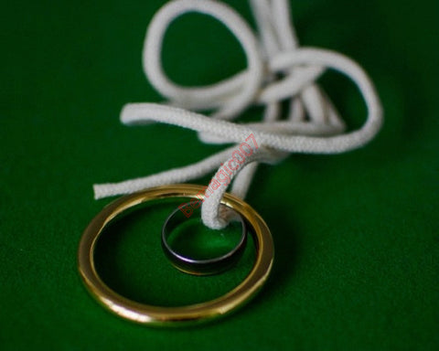 Rings on the Rope - Close Up Magic