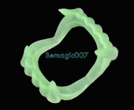 3 pcs/order Luminous Vampire Teeth - Close Up Magic - Bemagic